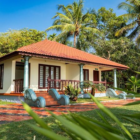 Dhathri Ayurveda Resort And Panchakarma Centre Kāyankulam Zewnętrze zdjęcie